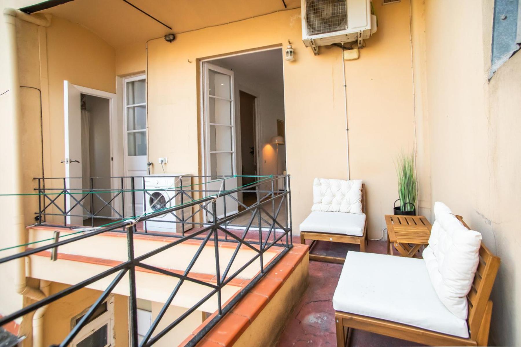 2esc1067 - Magnific 2br Flat In The Gothic Distric * Barcellona