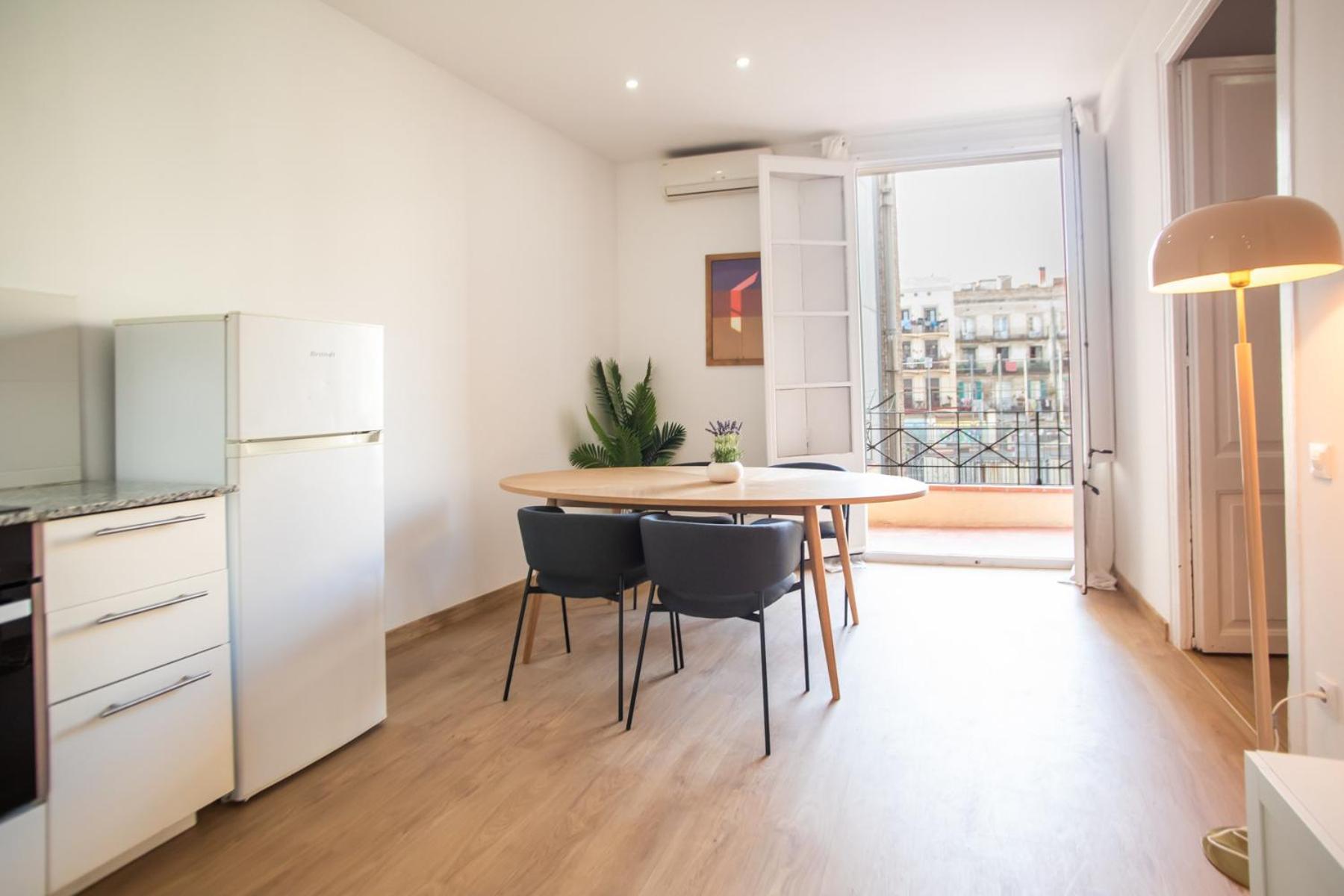 2esc1067 - Magnific 2br Flat In The Gothic Distric * Barcellona